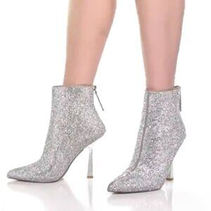 Steve Madden Women's‎ Silver Rhinestone Callen Zip Up Bootie, Size 8